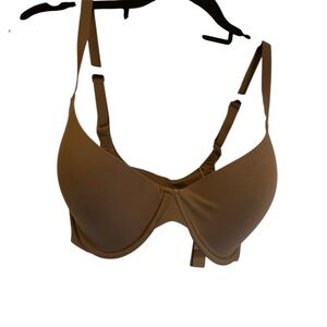 SKIMS Seamless Underwire Bra in Brown